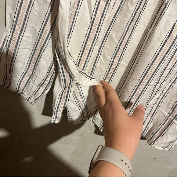 LOFT Blouse NWT Womens Medium White Striped Rayon Balloon Sleeve V Neck - Picture 7 of 11